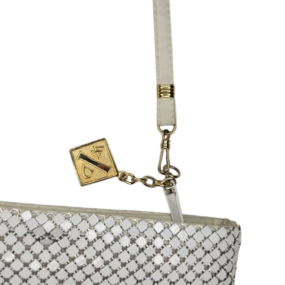 Vintage Whiting and Davis Ivory Enamel Metal Mesh & Leather Shoulder Bag - Picture 5 of 9